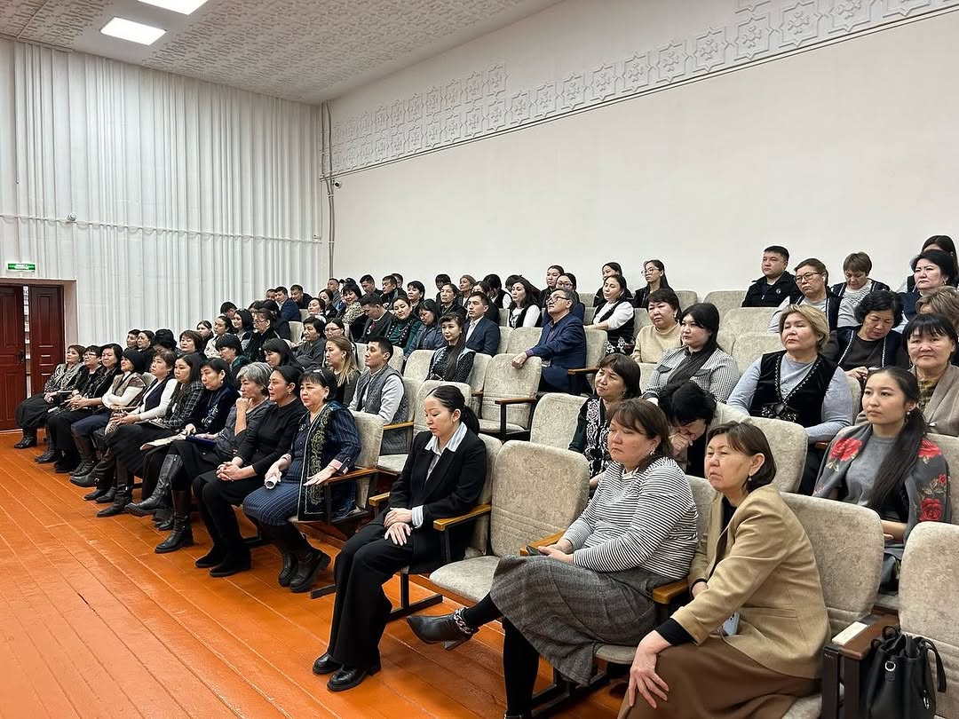 Бүгін Ыбырай Алтынсарин атындағы № 37 гимназиясында өрт болу жағдайында адам өлімінің алдын алу іс-шараларын жүргізу мақсатында аймақтық төтенше жағдайлар департаментімен бірлесе